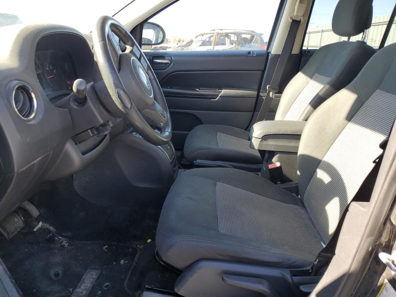 2012 Jeep Compass VIN: 1C4NJDAB6CD575615 Lot: 77731284