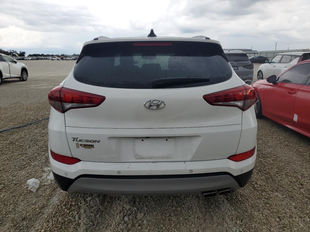 2018 Hyundai Tucson Value VIN: KM8J33A26JU809537 Lot: 74081634