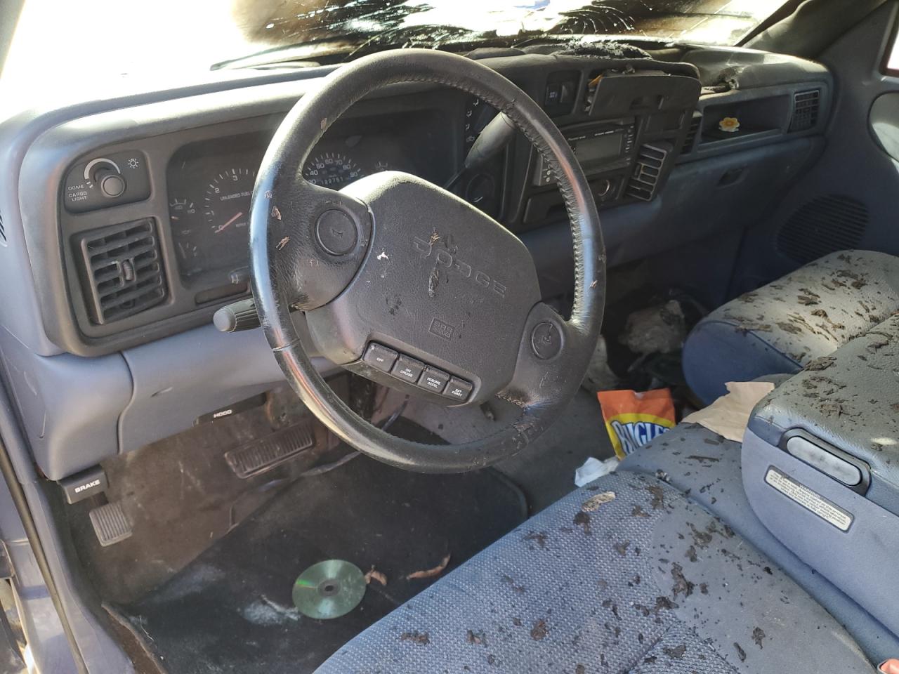 1994 Dodge RAM - Image 8