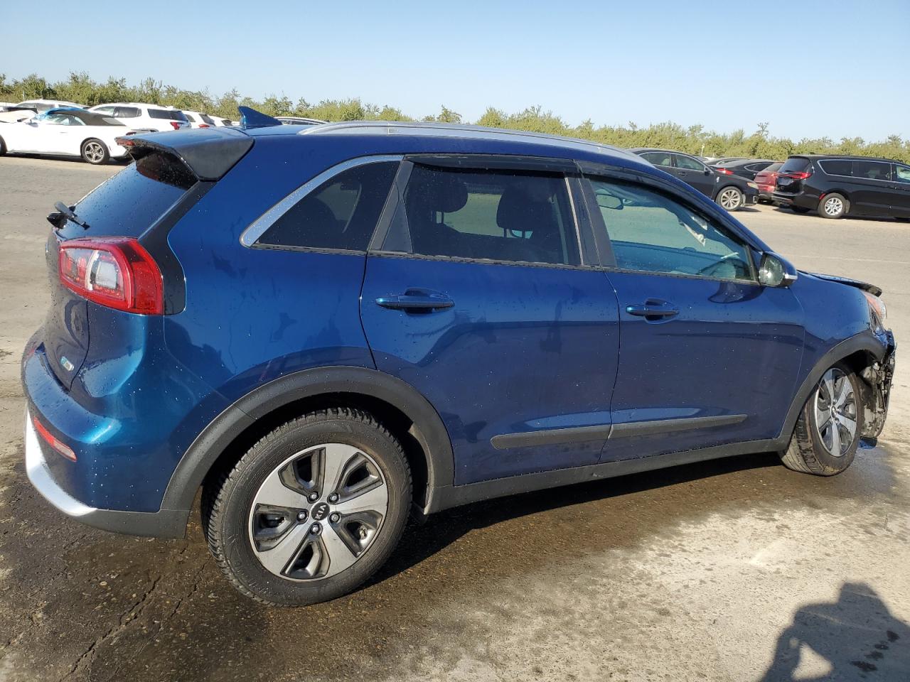 2017 Kia Niro - Image 3
