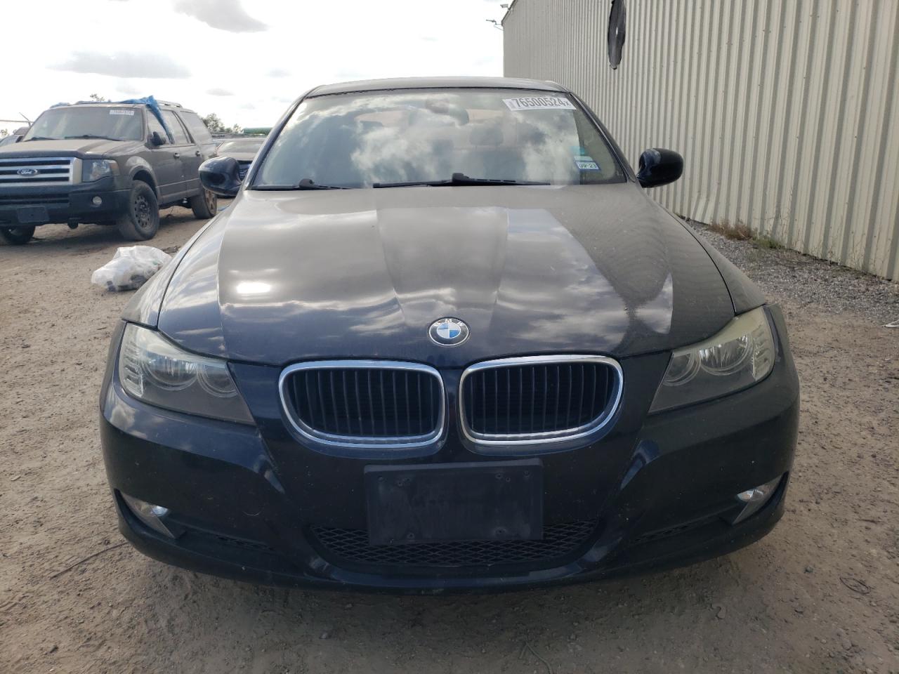 2009 BMW 328 I VIN: WBAPH77599NM46677 Lot: 76500524