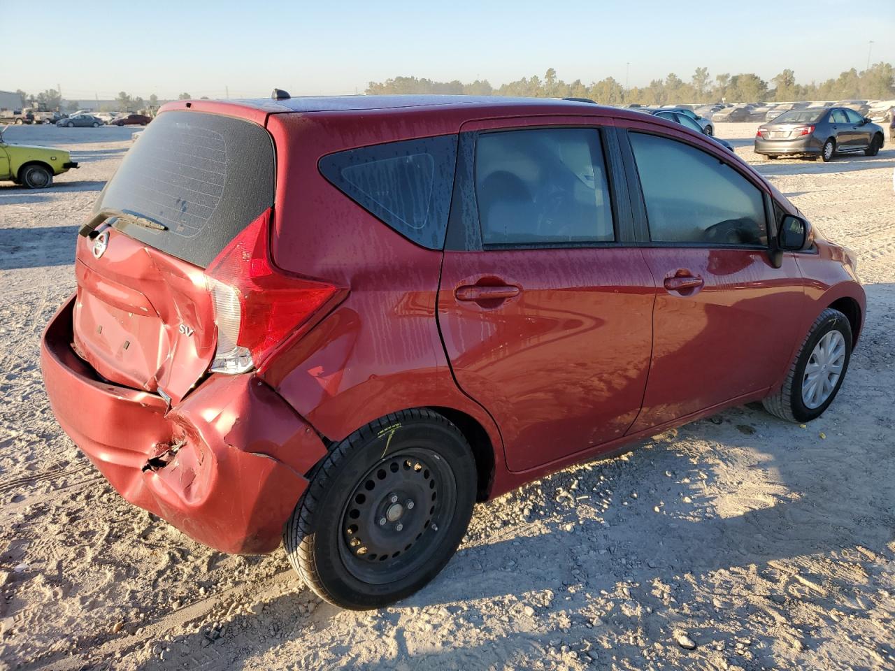 2014 Nissan Versa - Image 3