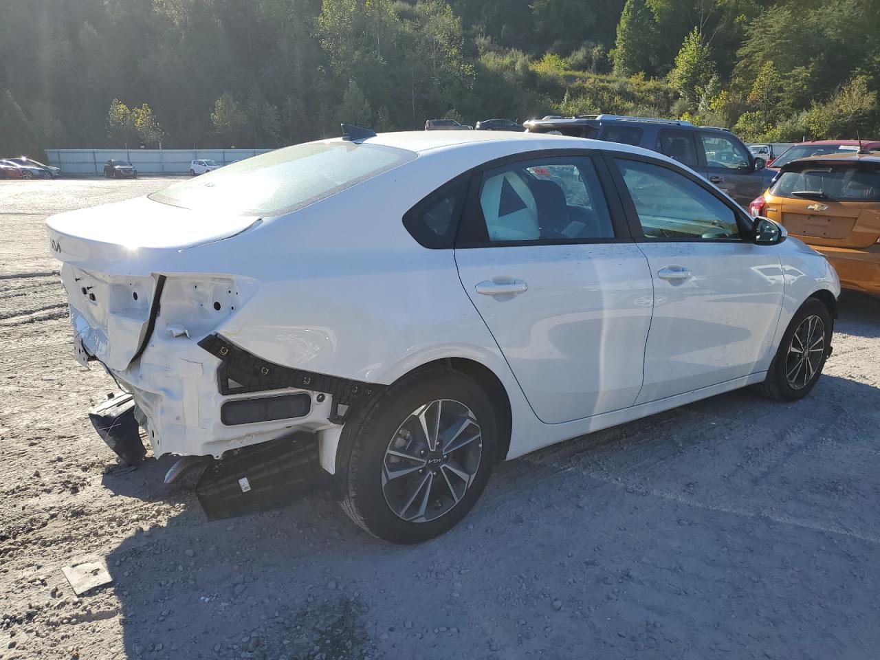 2024 Kia Forte - Image 3