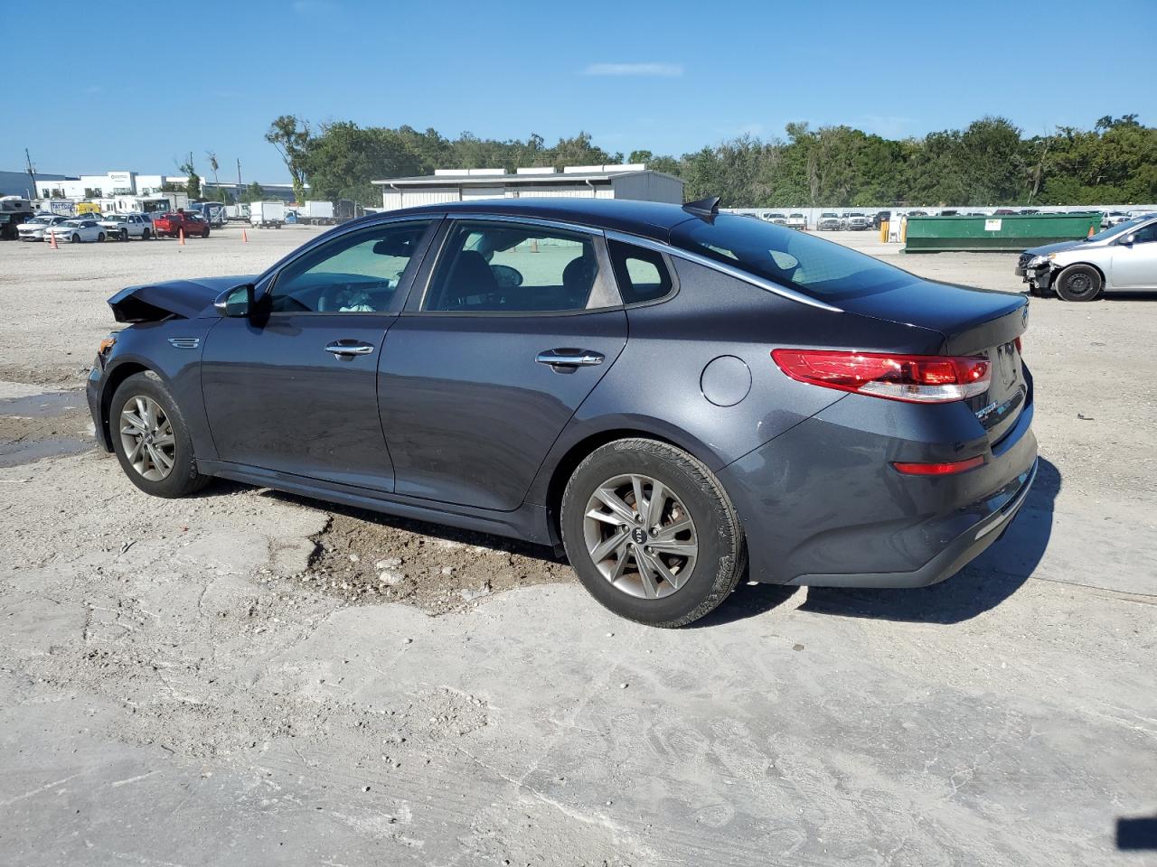 2019 Kia Optima - Image 2