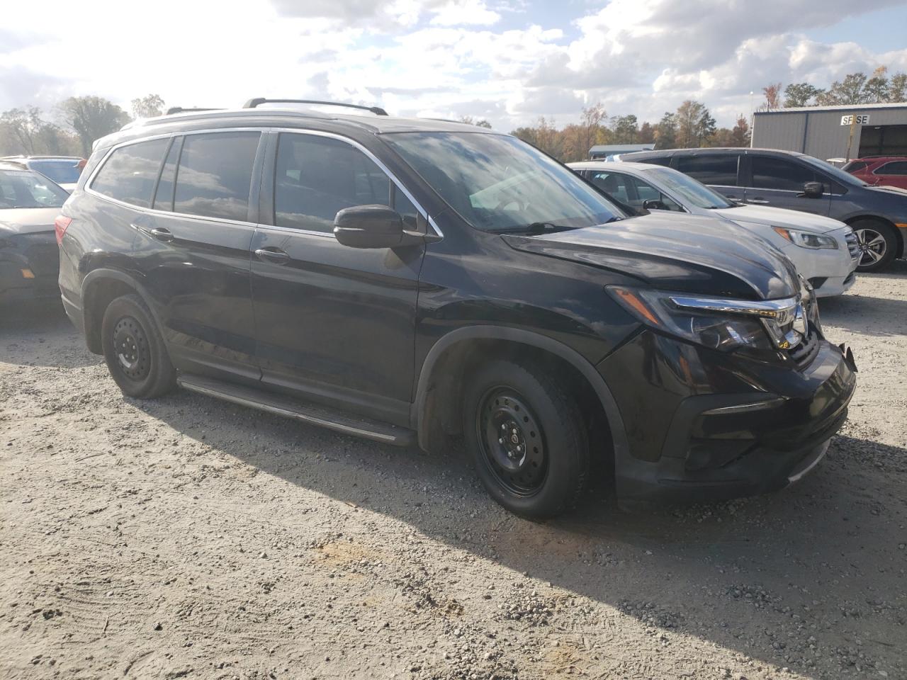 2019 Honda Pilot - Image 4