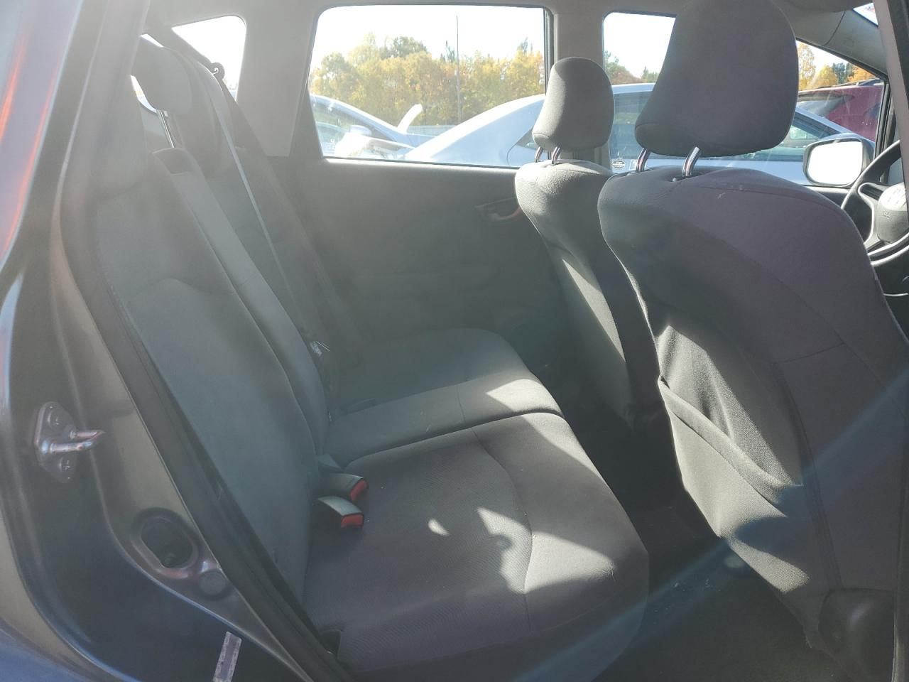 2013 Honda Fit - Image 10