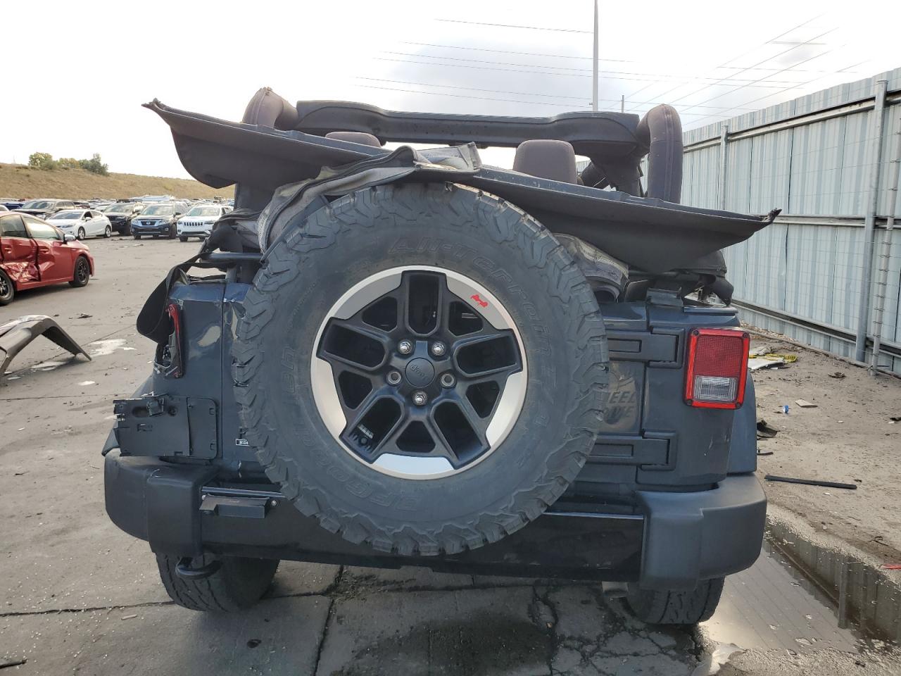 2016 Jeep Wrangler Sport VIN: 1C4AJWAG2GL277757 Lot: 75348254