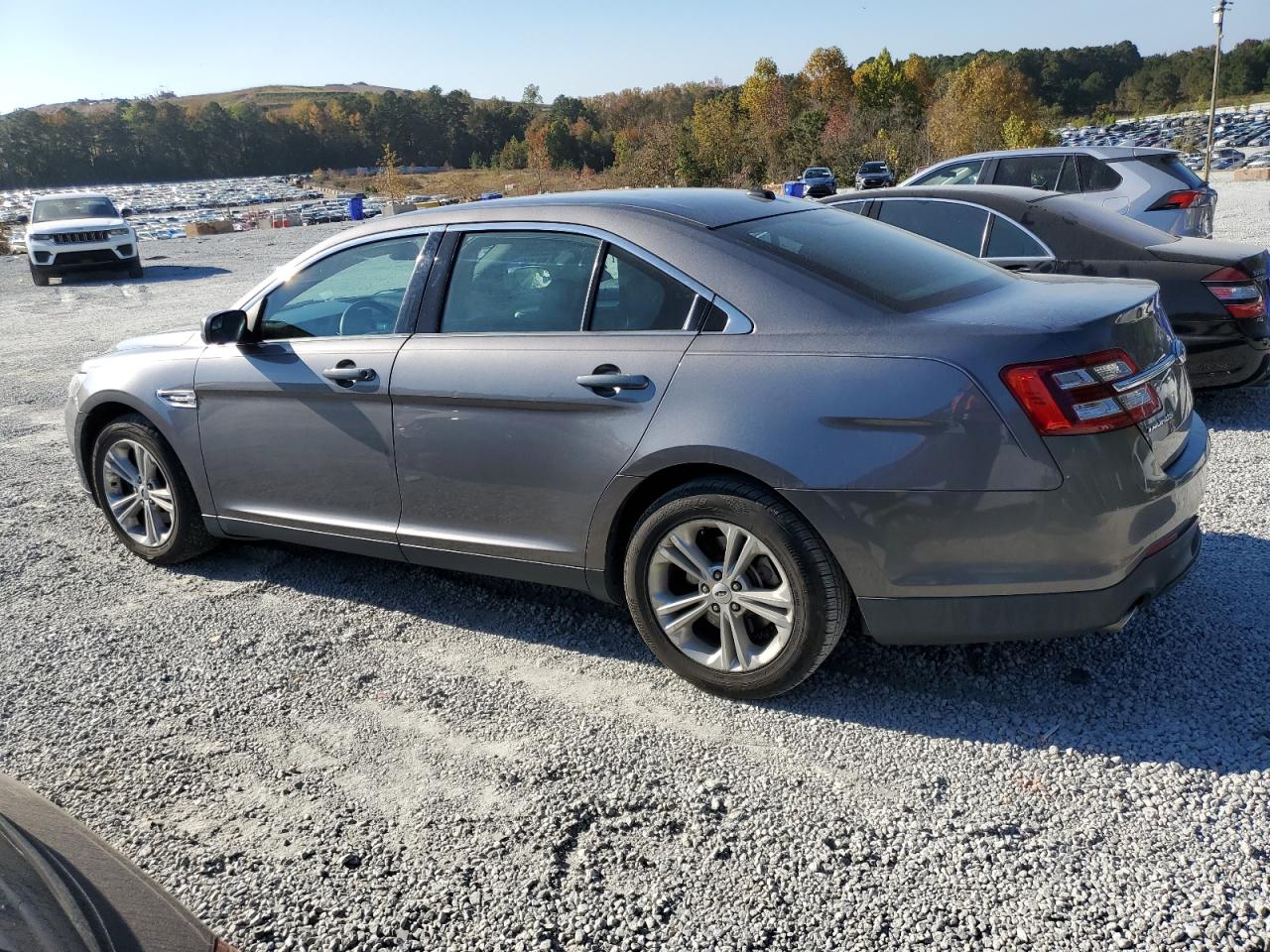 2013 Ford Taurus - Image 2