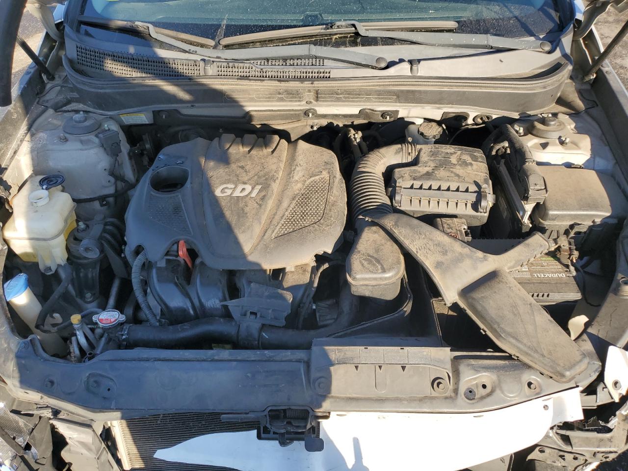 2012 Hyundai Sonata - Image 11