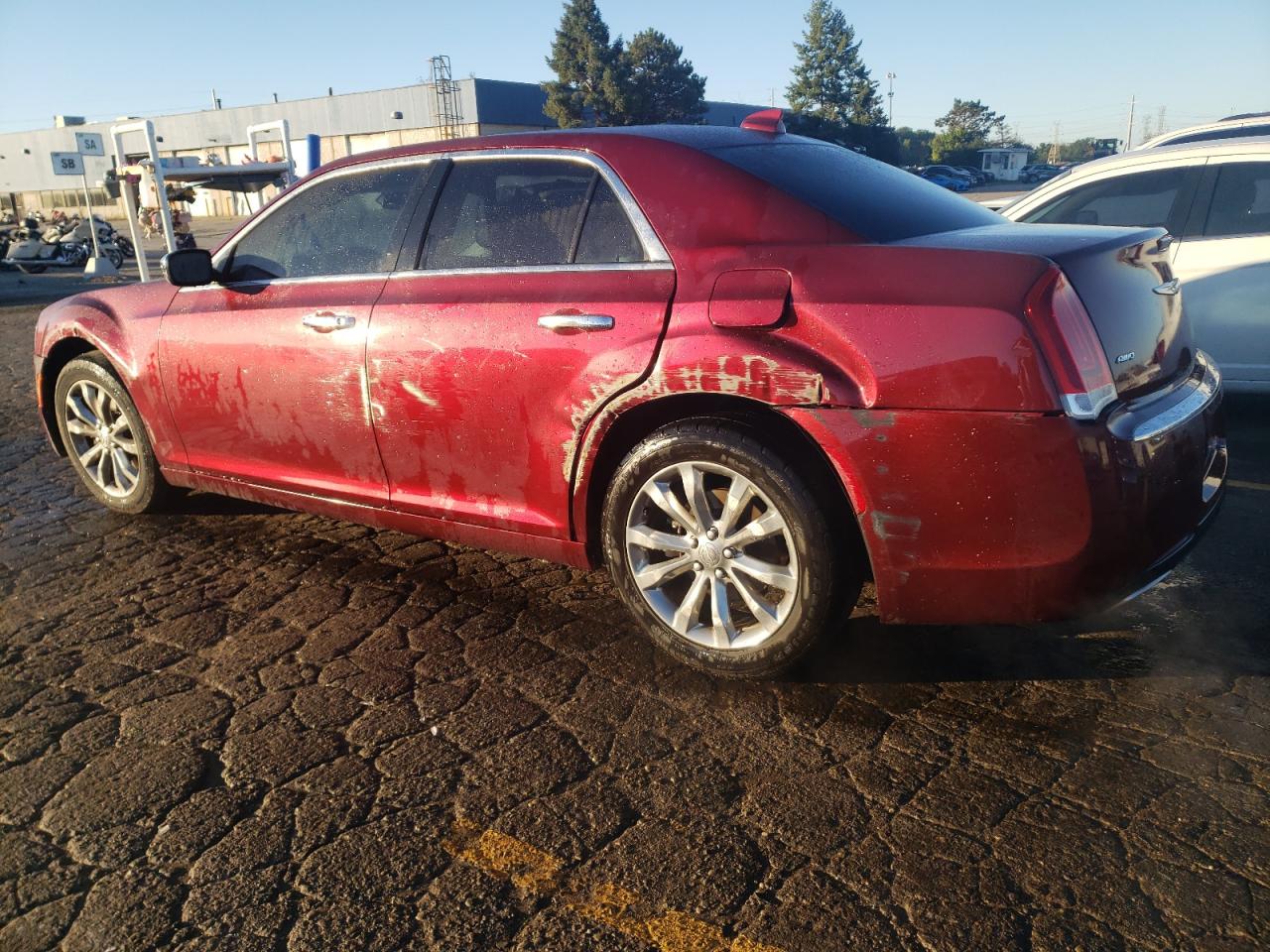 2019 Chrysler 300 - Image 2