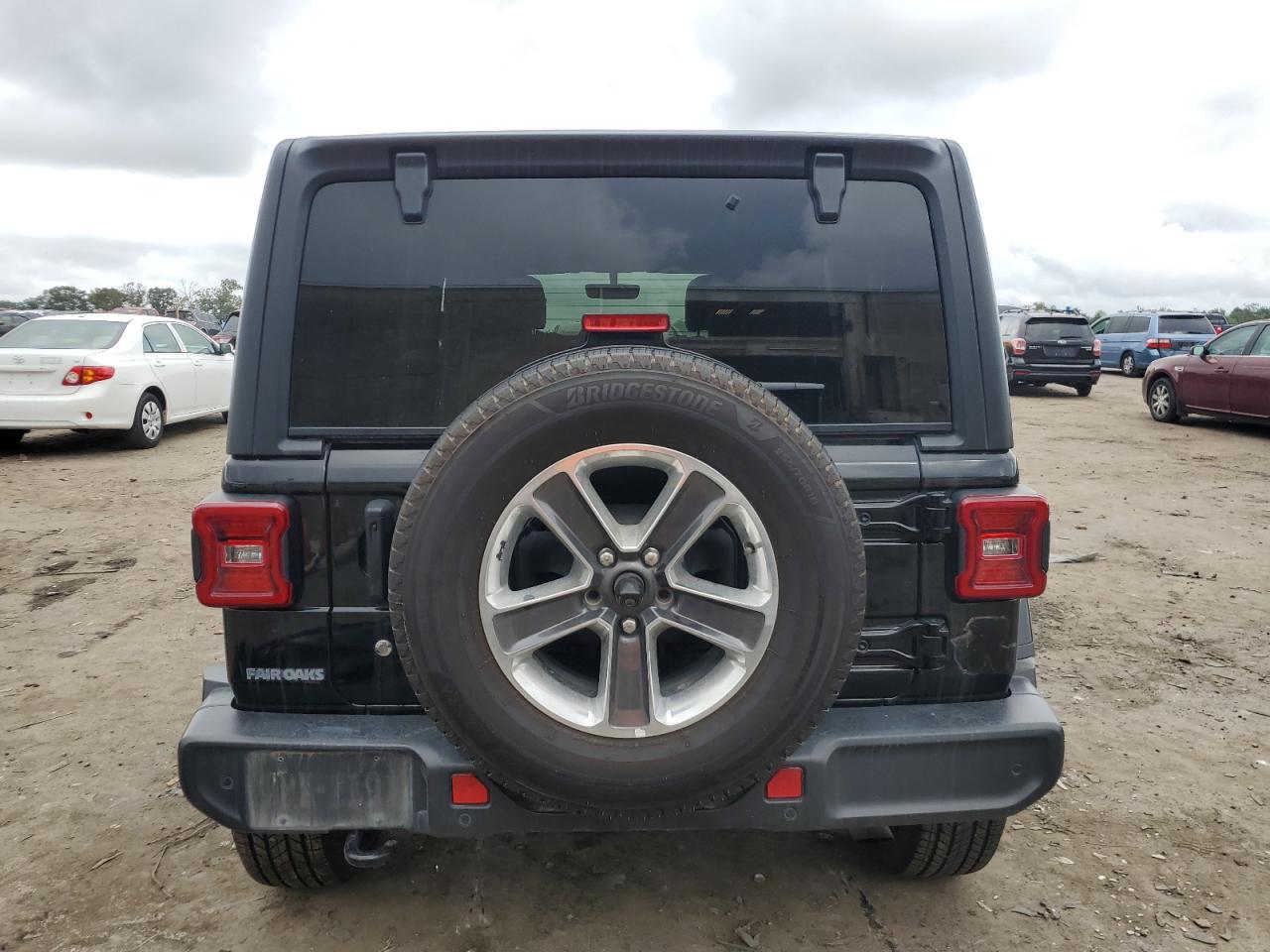 2020 Jeep Wrangler Unlimited Sahara VIN: 1C4HJXEN3LW163725 Lot: 74108404