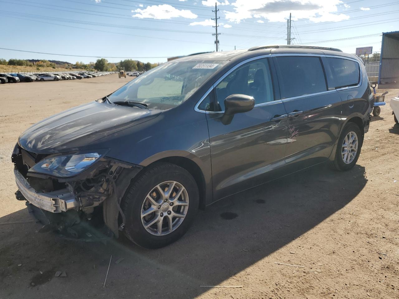 2020 Chrysler Voyager - Image 1
