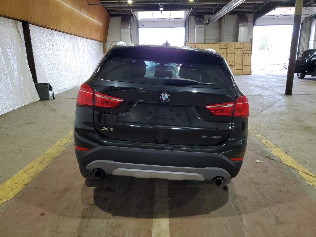 WBXHT3C38J3H31749 2018 BMW X1 xDrive28I