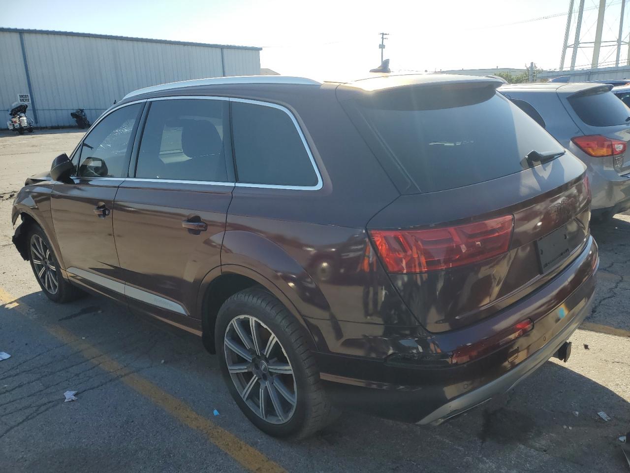 WA1LAAF77HD013167 2017 AUDI Q7 - Image 2