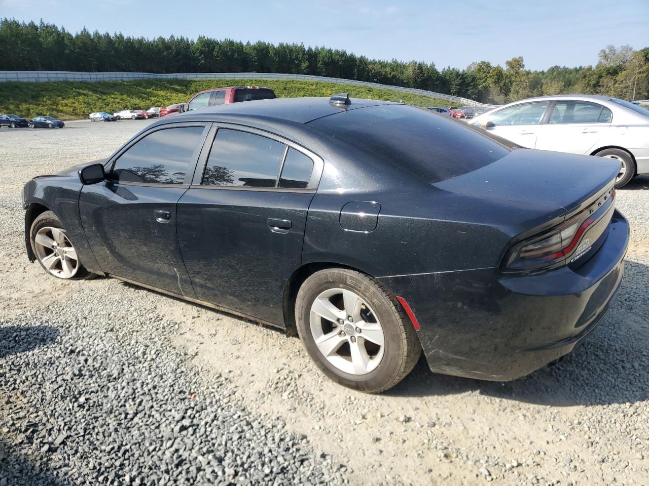 2C3CDXHG0FH824472 2015 DODGE CHARGER - Image 2