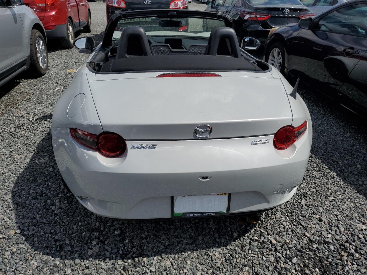 JM1NDAB74K0309452 2019 Mazda Mx-5 Miata Sport