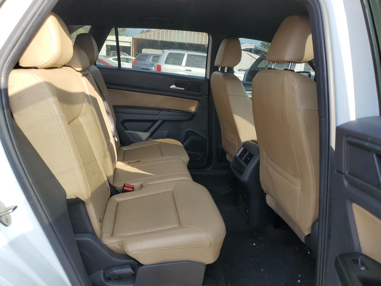 2020 Volkswagen Atlas - Image 11