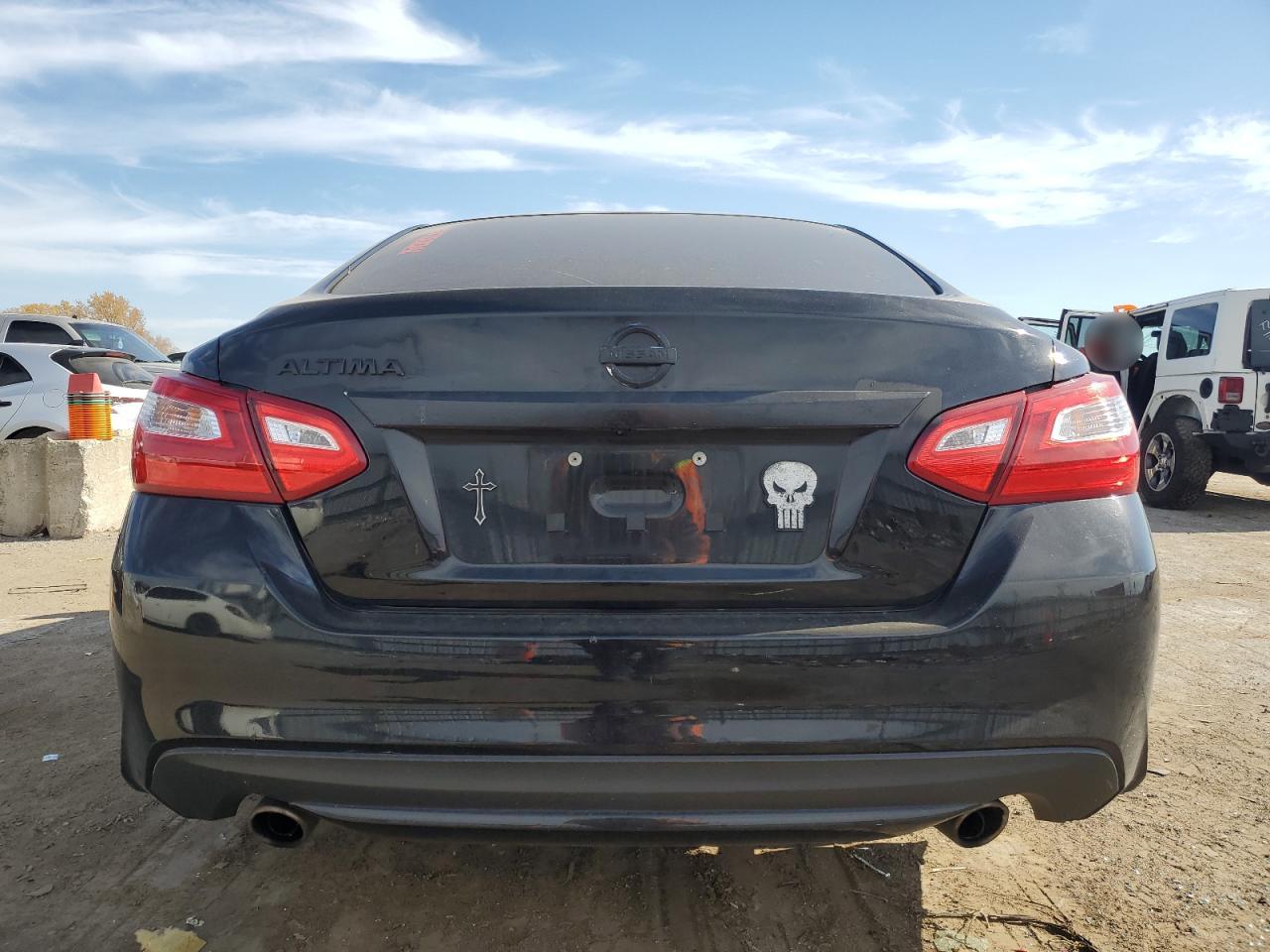 2016 Nissan Altima - Image 6