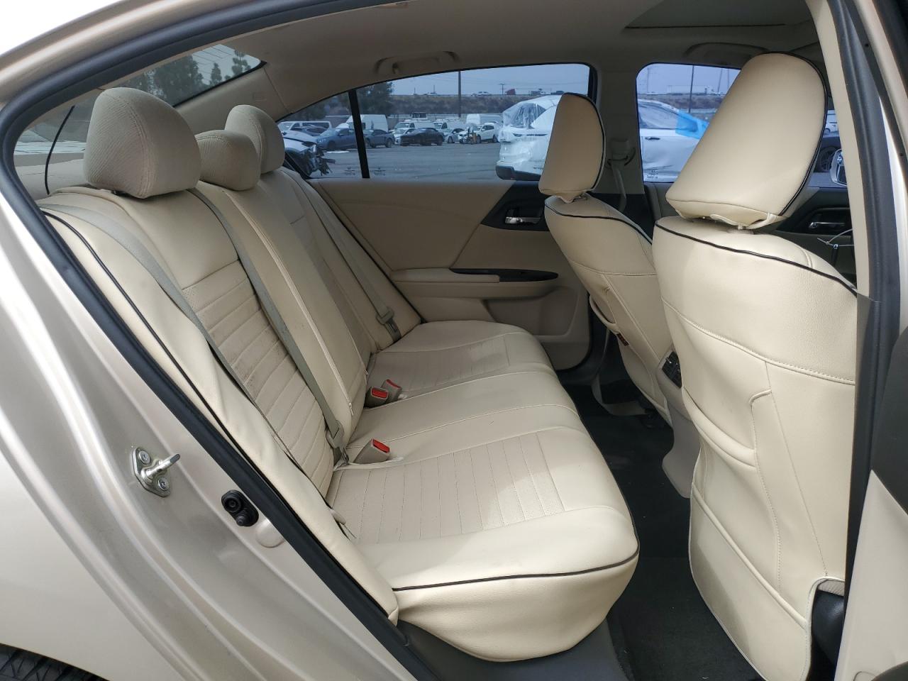 2015 Honda Accord - Image 10