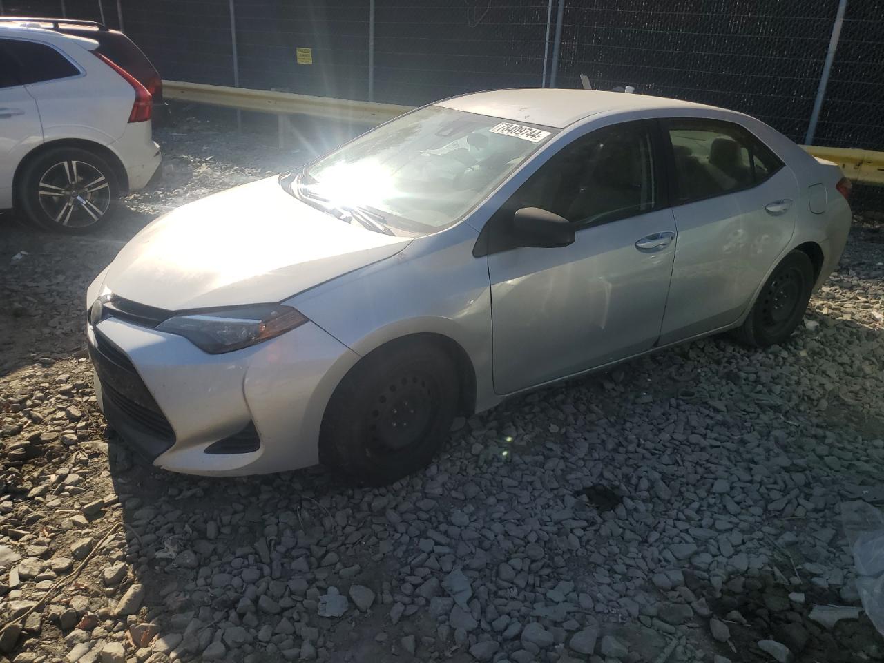 2018 Toyota Corolla L VIN: 5YFBURHE2JP800050 Lot: 78409744