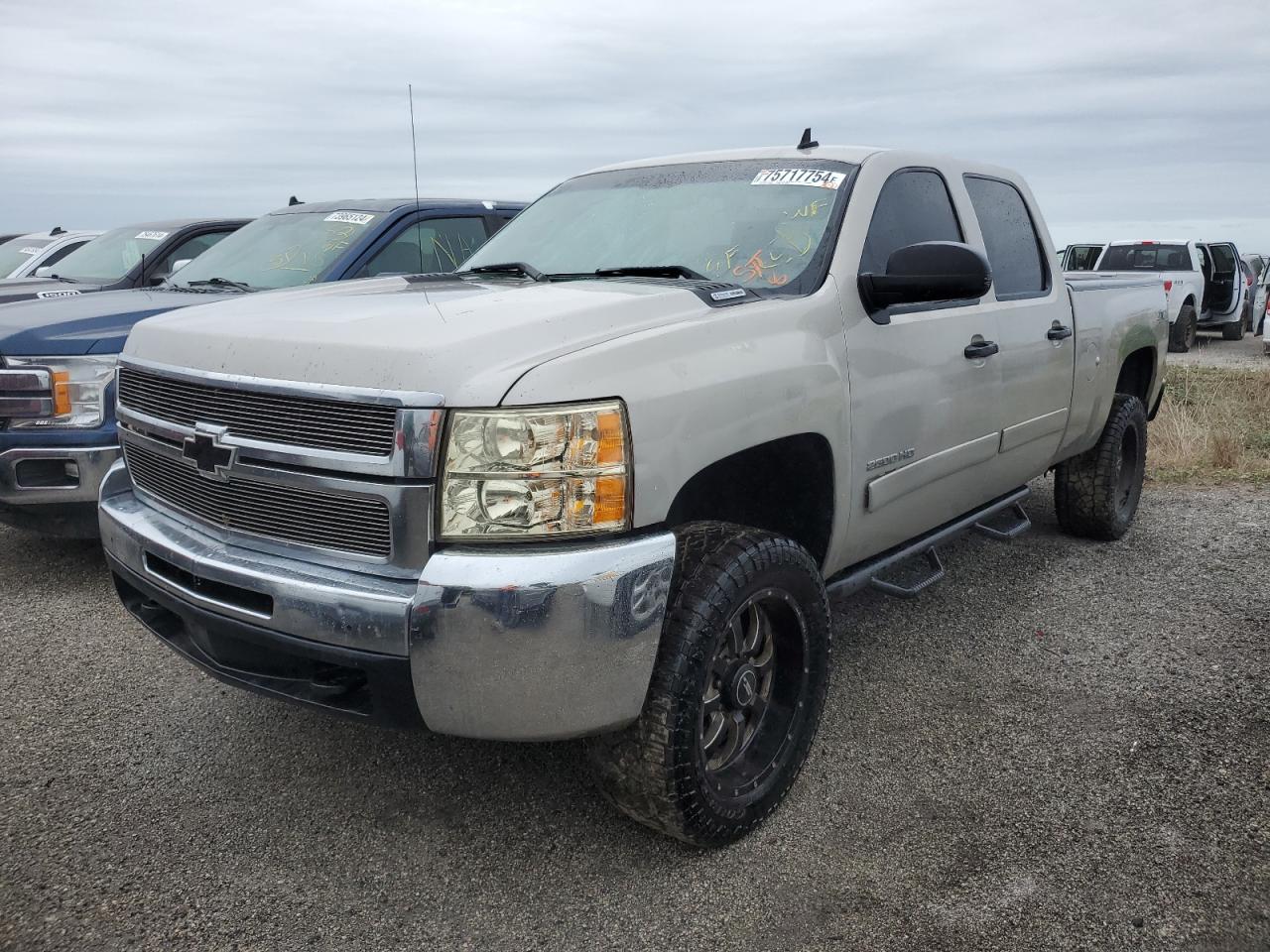 2008 Chevrolet Silverado - Image 1