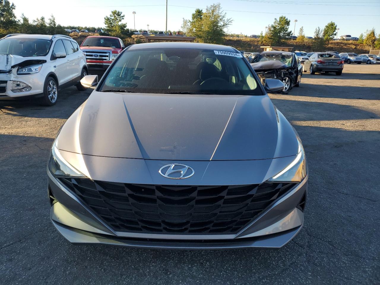 2023 Hyundai Elantra - Image 5