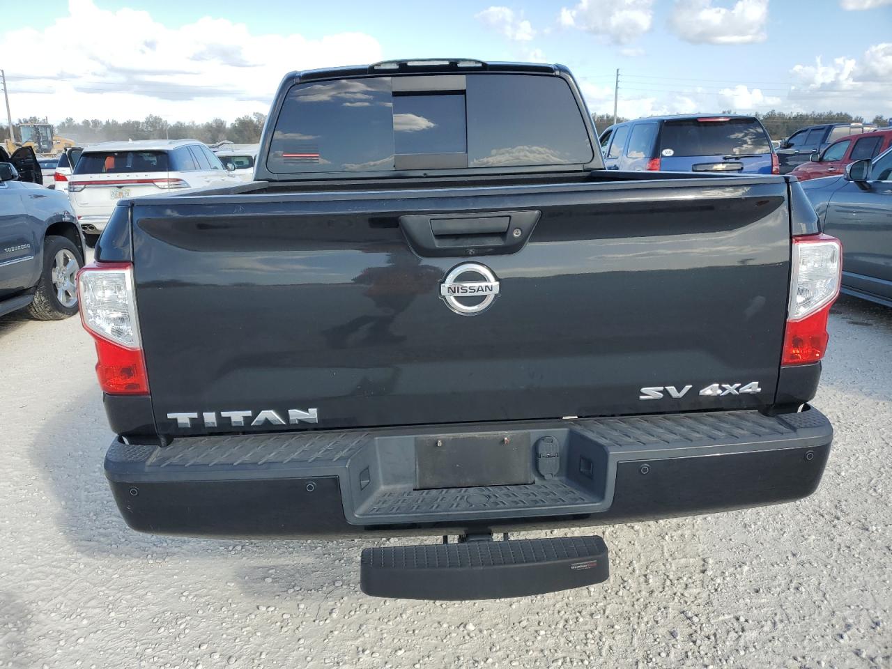 2017 Nissan Titan Sv VIN: 1N6AA1E54HN554696 Lot: 76519134