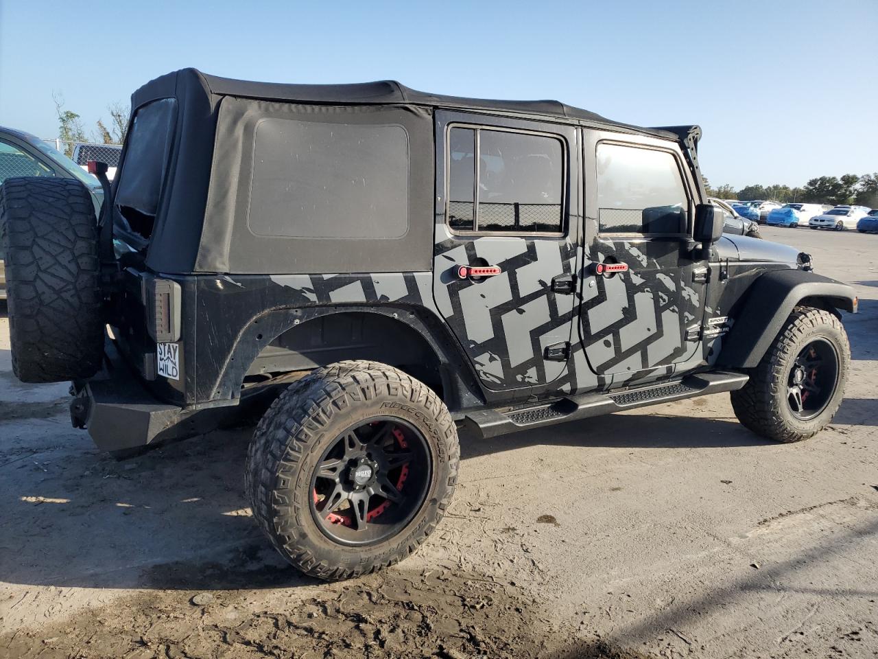 2011 Jeep Wrangler - Image 3