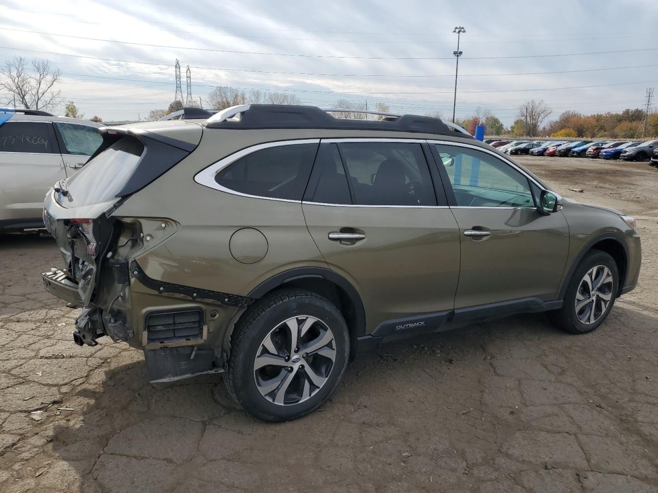 2021 Subaru Outback - Image 3