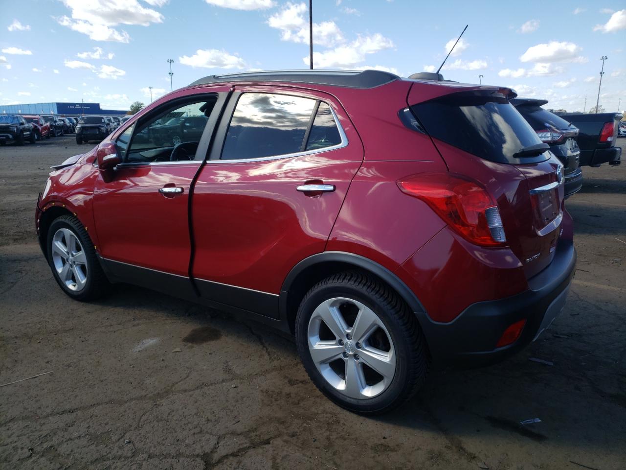 KL4CJBSB7FB236155 2015 BUICK ENCORE - Image 2