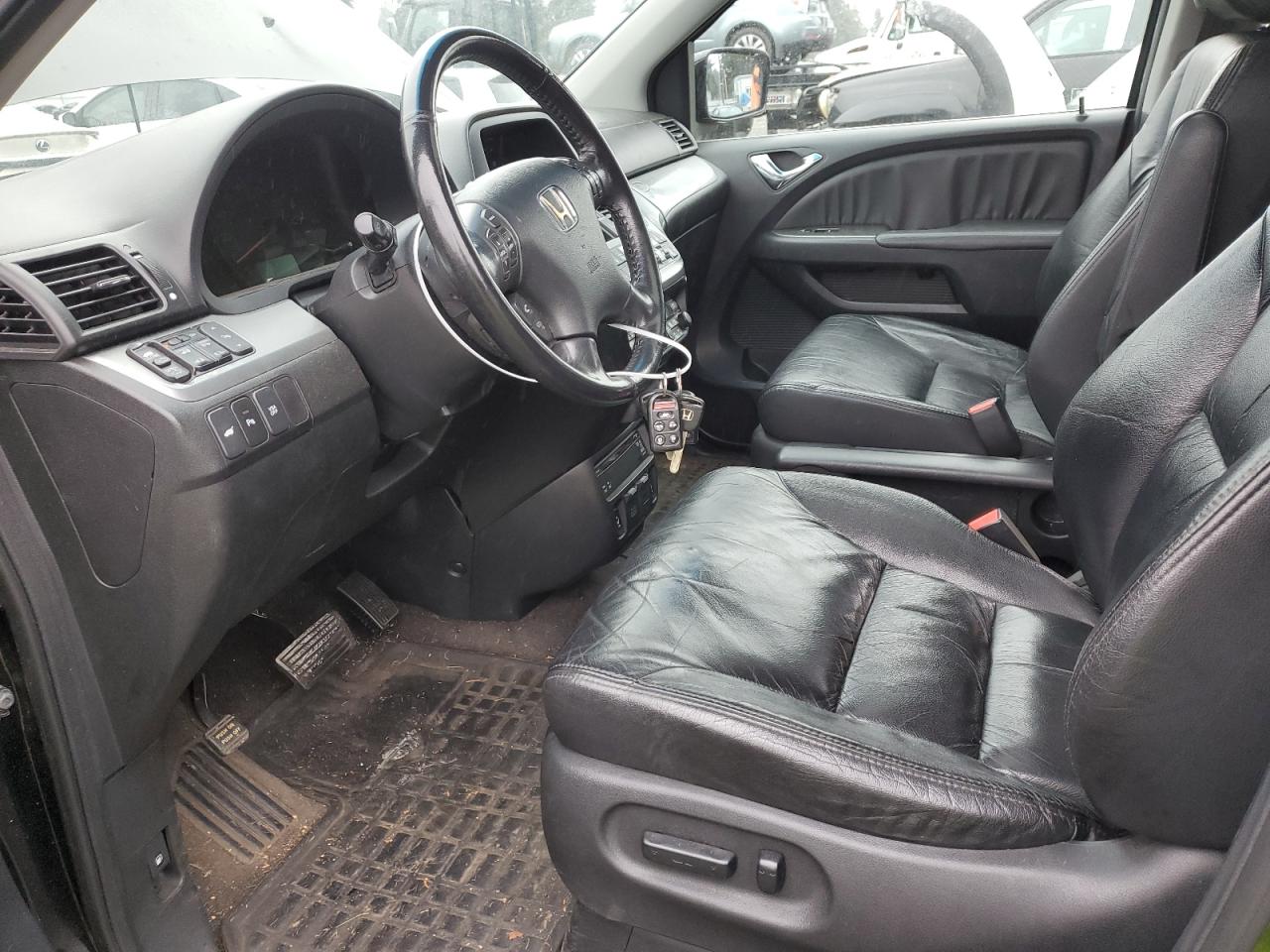 2010 Honda Odyssey - Image 7