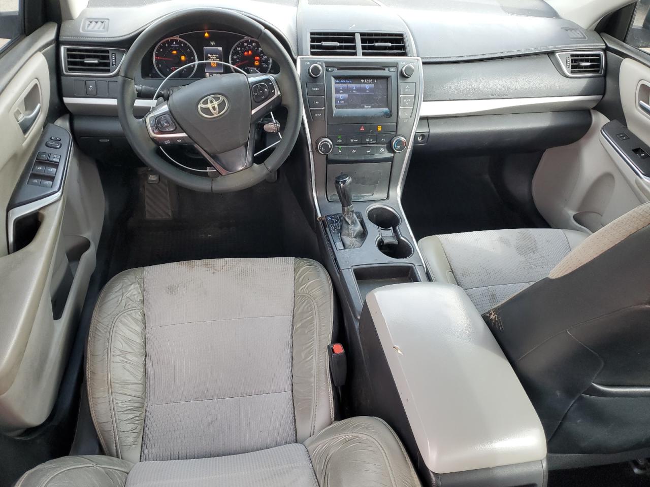 2017 Toyota Camry - Image 8