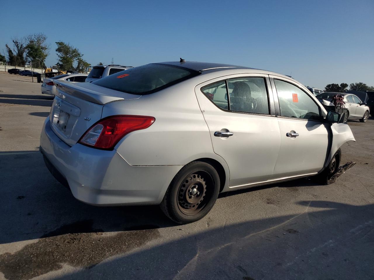 2017 Nissan Versa - Image 3