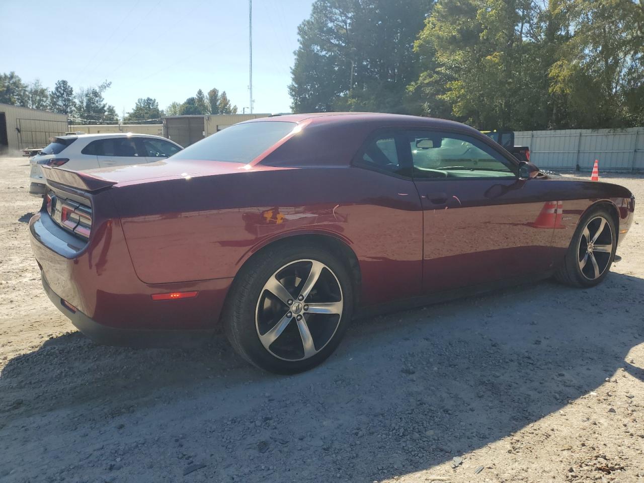 2019 Dodge Challenger - Image 3