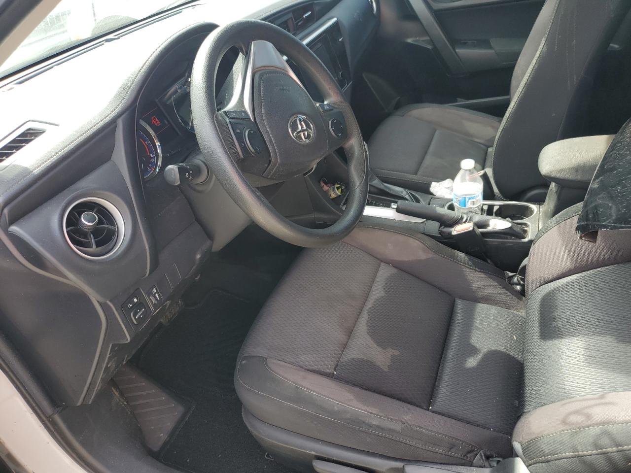 2018 Toyota Corolla - Image 7