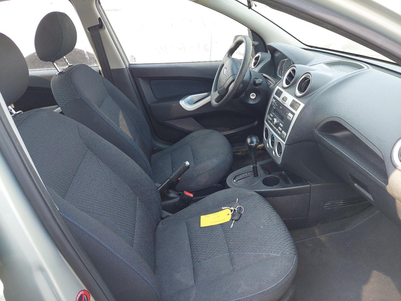 MAJTJ2ZD8FAA51687 - 2015 Ford Figo - #77049834