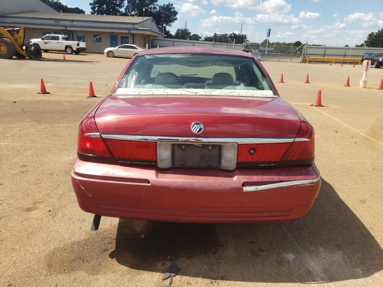 2000 Mercury Grand Marquis Ls VIN: 2MEFM75WXYX670302 Lot: 69929424