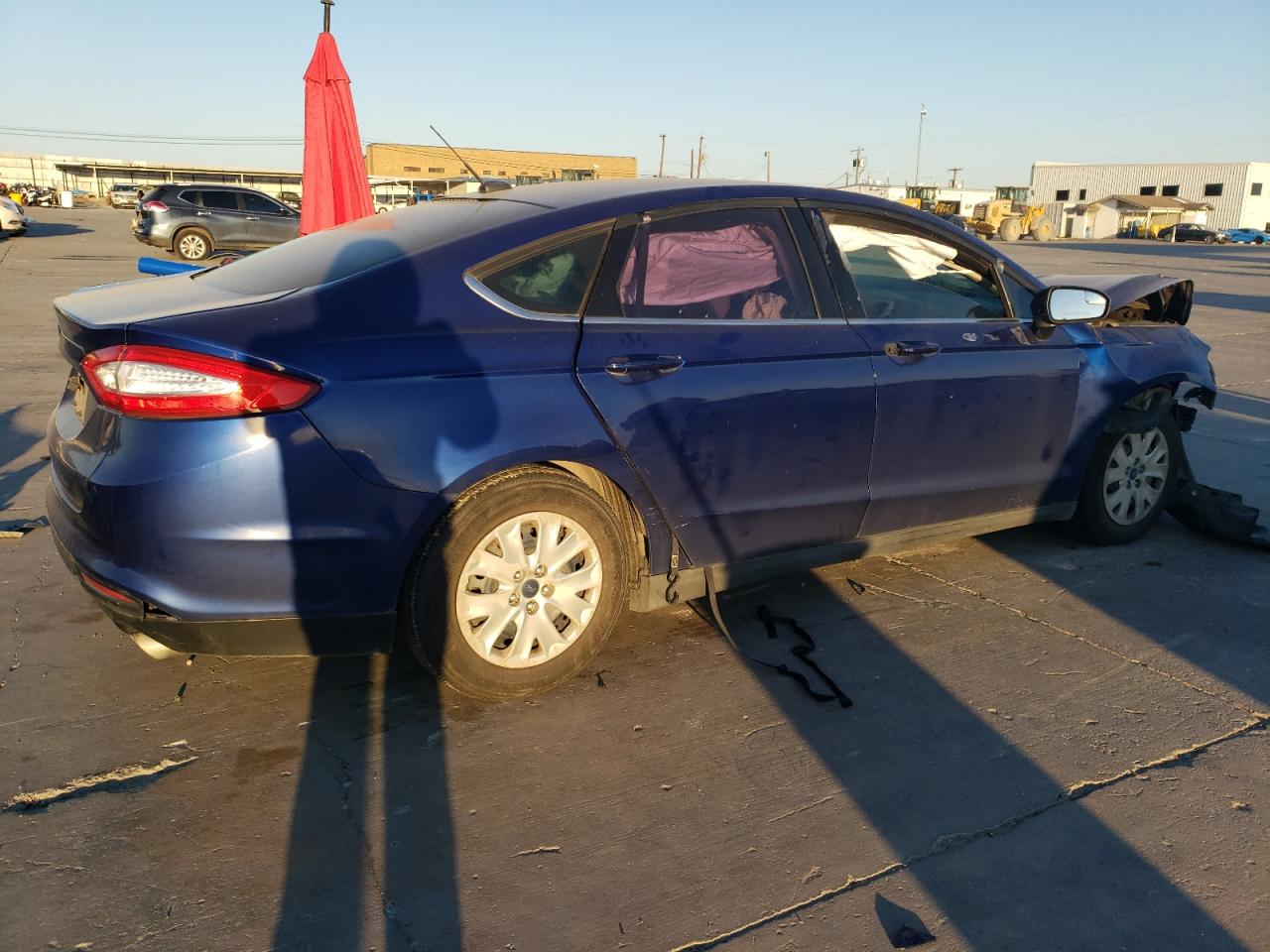 VIN 1FA6P0G76E5358468 2014 FORD FUSION no.3