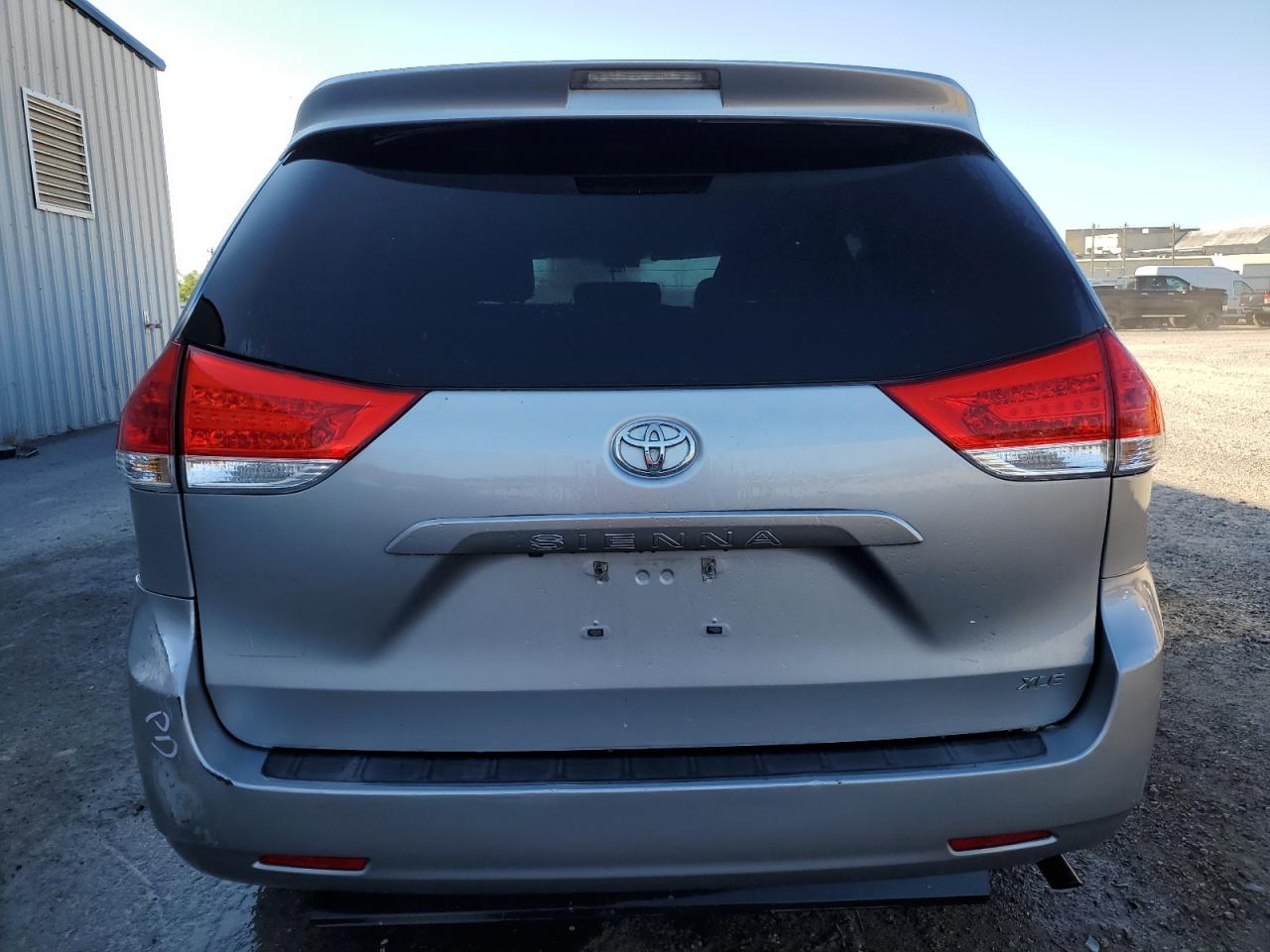 2013 Toyota Sienna Xle VIN: 5TDYK3DC6DS362694 Lot: 73708544