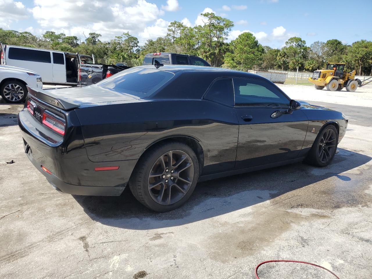 2020 Dodge Challenger - Image 3