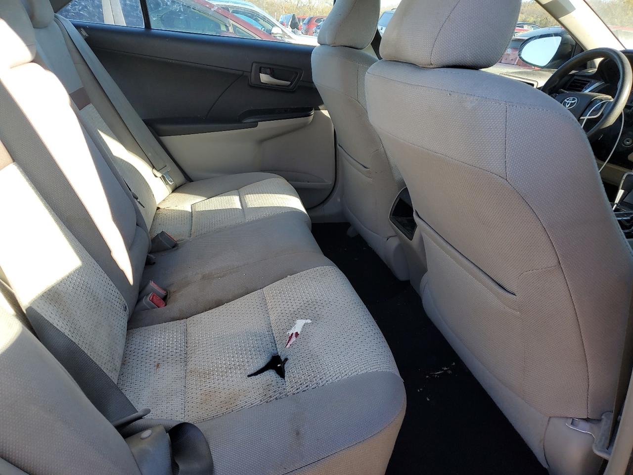 2012 Toyota Camry - Image 10
