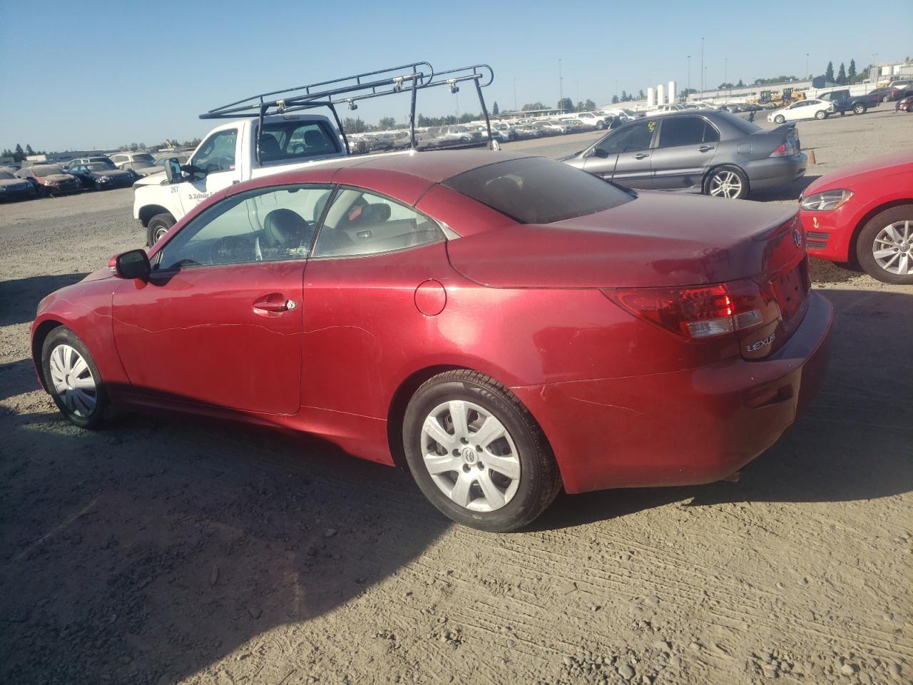 2010 Lexus IS - Image 2