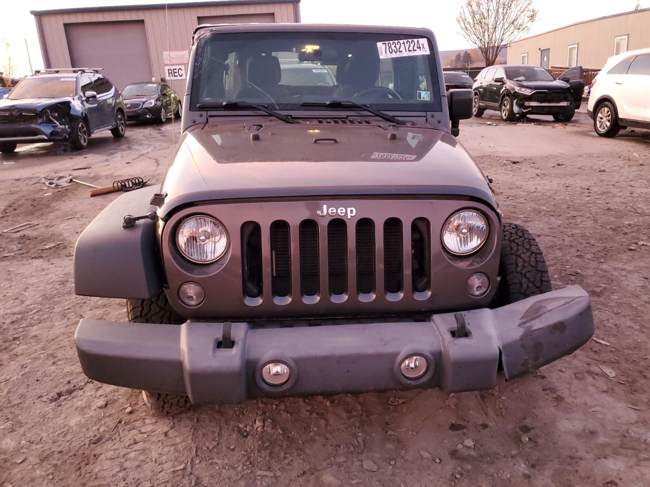 2016 Jeep Wrangler - Image 5