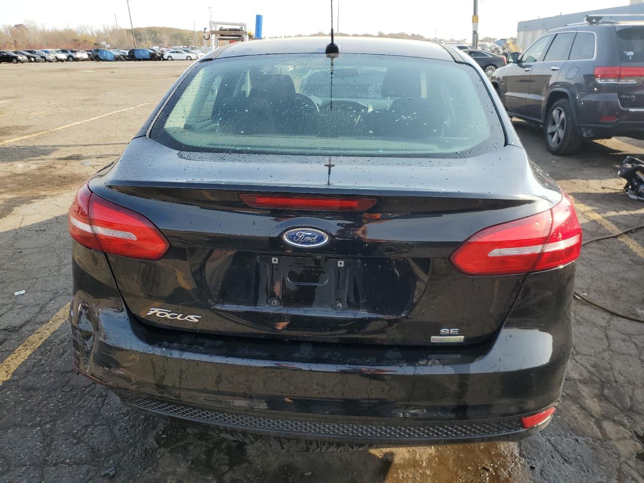 2018 Ford Focus Se VIN: 1FADP3FEXJL310941 Lot: 78222424