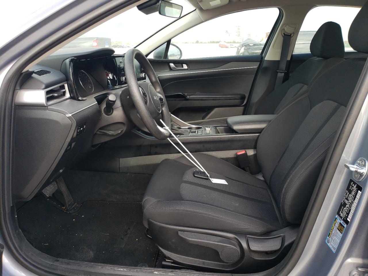 2022 Kia K5 - Image 7