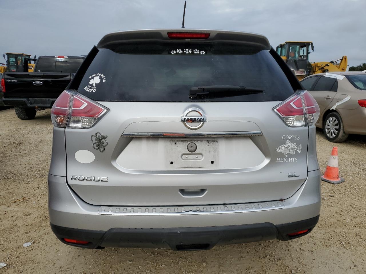 2016 Nissan Rogue S VIN: 5N1AT2MT1GC747588 Lot: 74522304