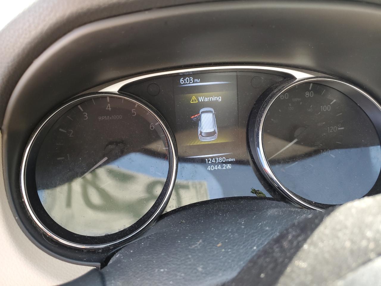 2016 Nissan Rogue - Image 9