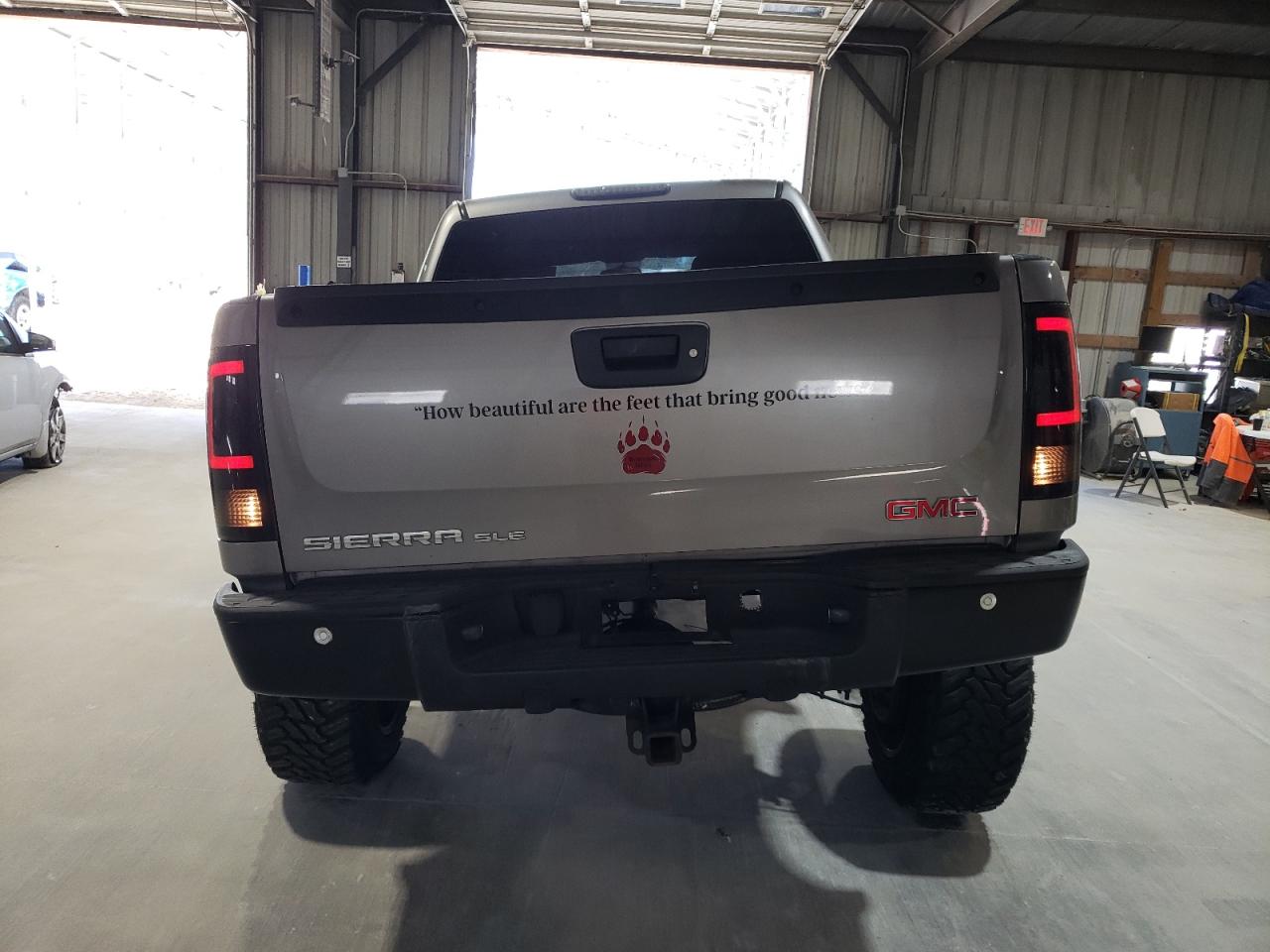 2008 GMC Sierra - Image 4