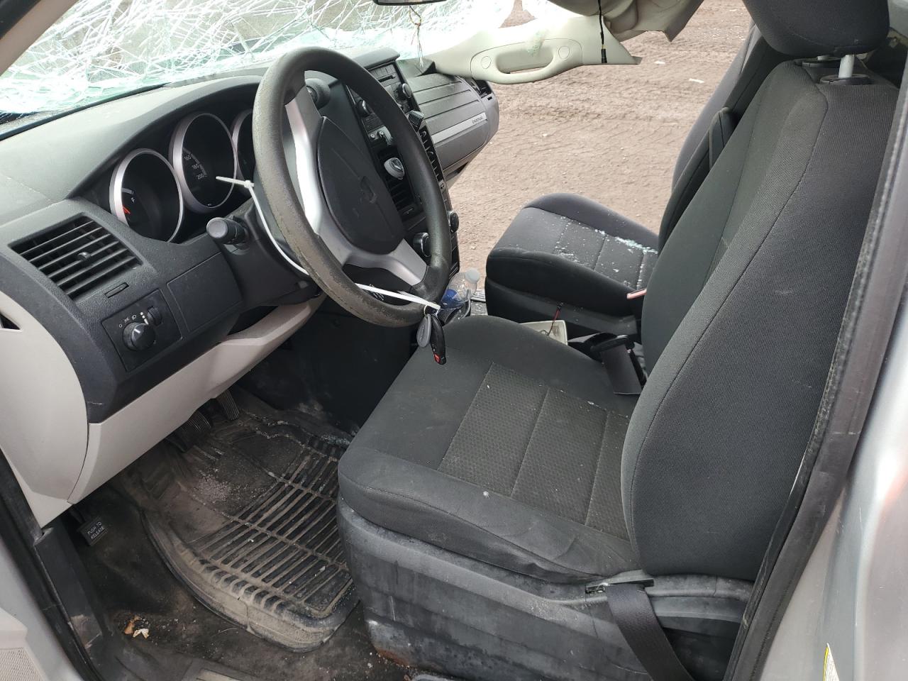 2008 Dodge Caravan - Image 7