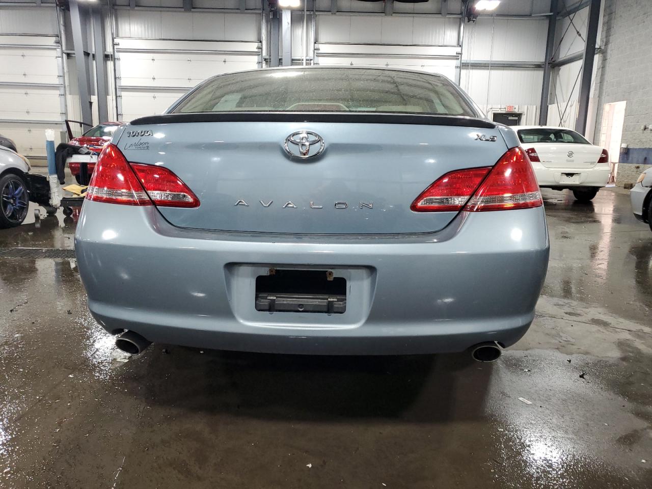 2005 Toyota Avalon Xl VIN: 4T1BK36B15U001182 Lot: 75109804